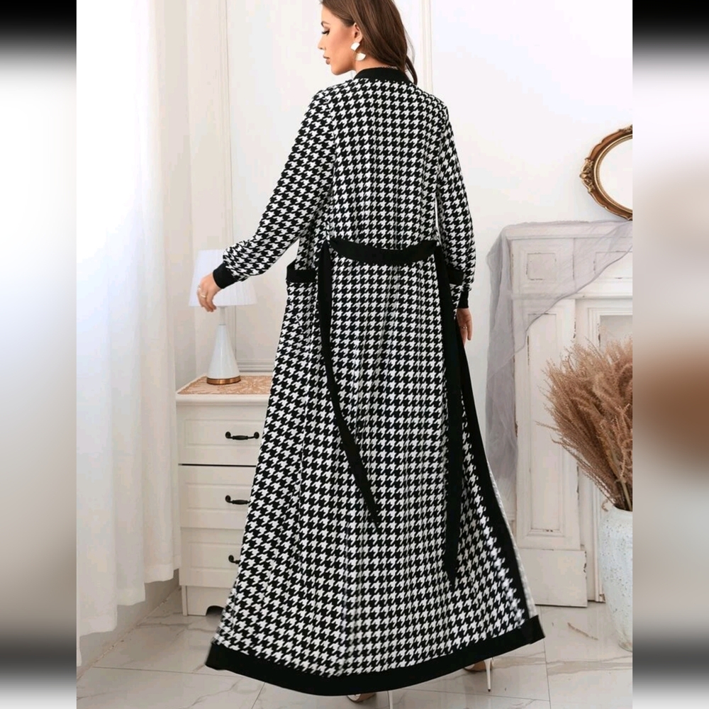 Houndstooth Slit Back Bodycon Dress & Patched Pocket Belted Coat - Picture 2 of 8
